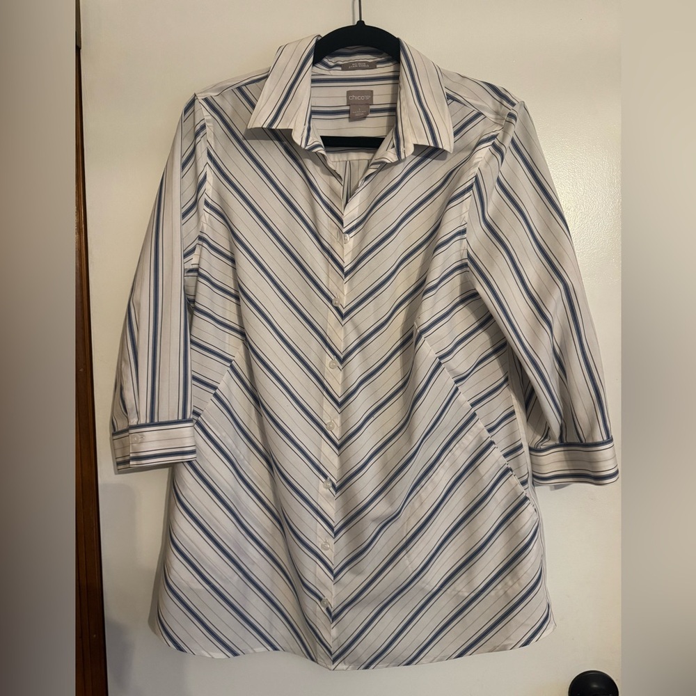 Chico’s No Iron Stain Shield Striped Tunic Blouse Size 1
